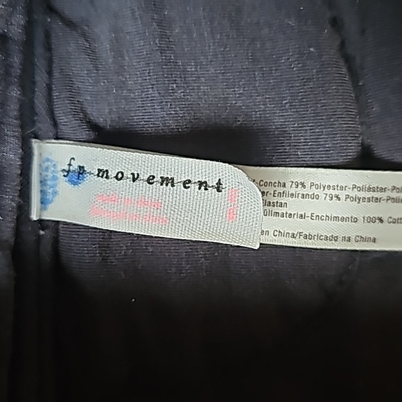 Free People Movement Puffy Wrap style jacket - Picture 5 of 7